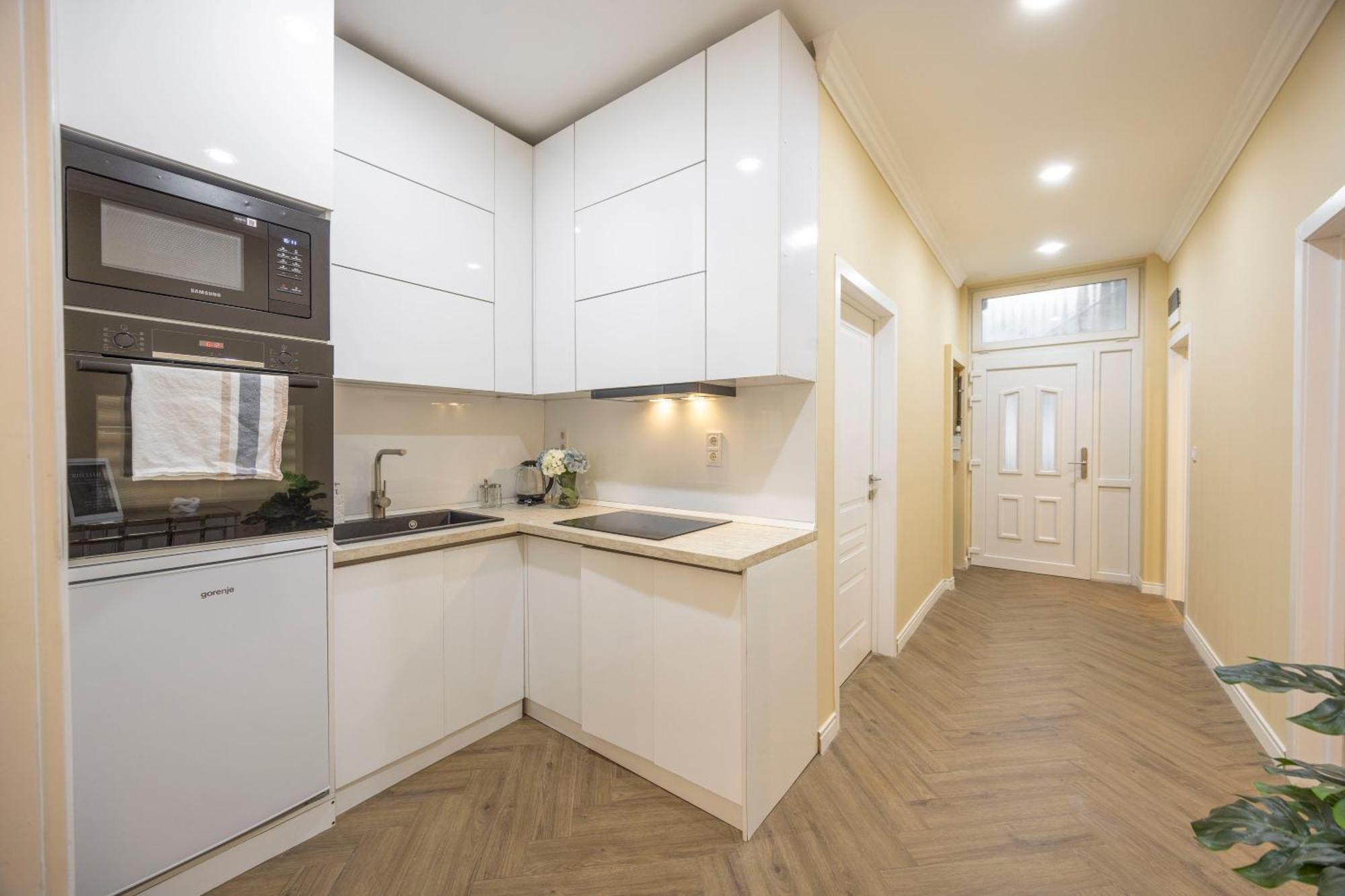 Deluxe Center T6 With Balcony Apartament Budapesta